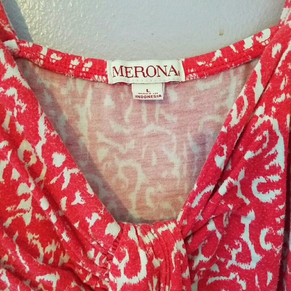 Dress - Picture 2 of 3